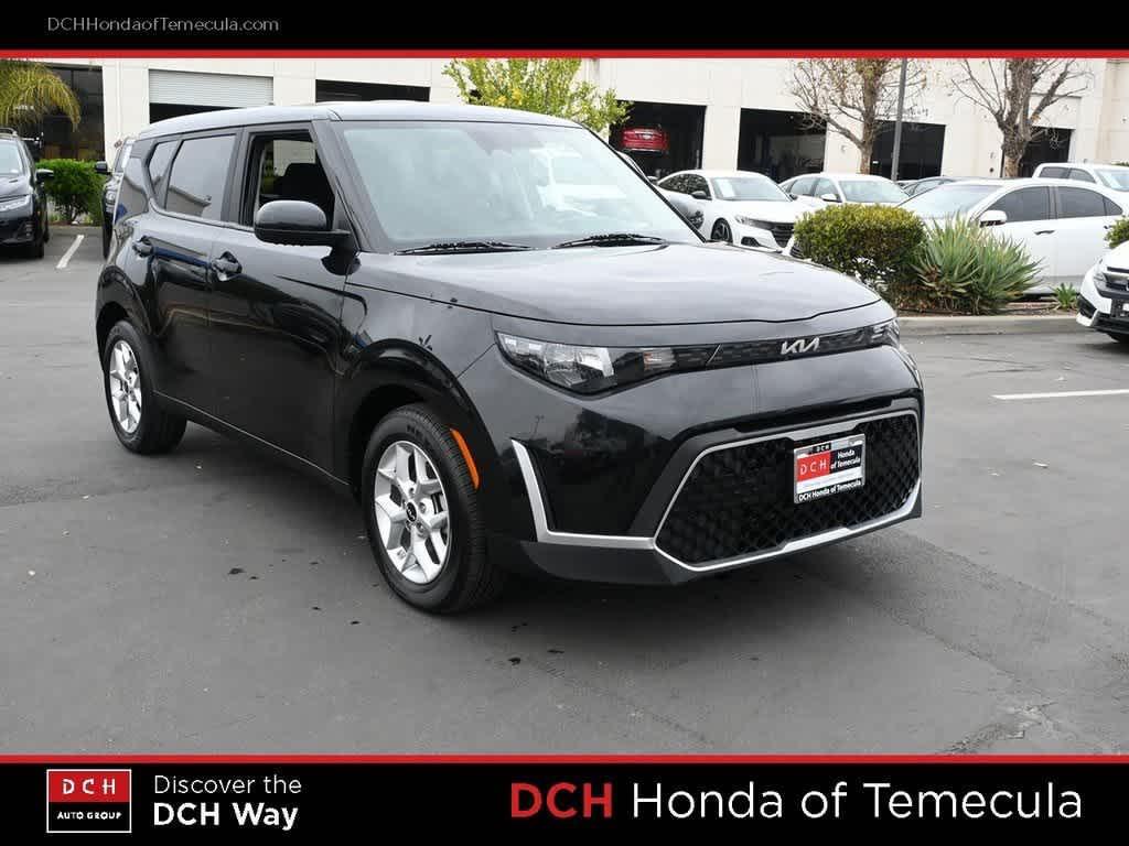 used 2023 Kia Soul car, priced at $15,494