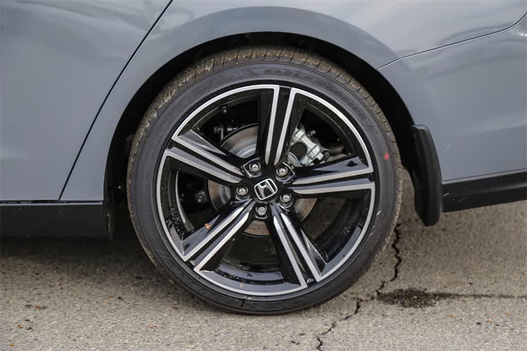 new 2025 Honda Accord Hybrid car, priced at $35,305