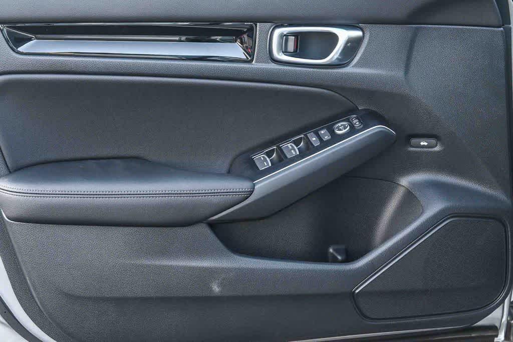 new 2026 Honda Civic Hybrid car, priced at $31,818