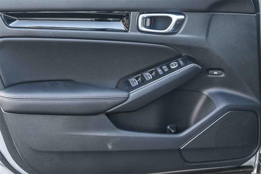 new 2026 Honda Civic Hybrid car, priced at $33,945