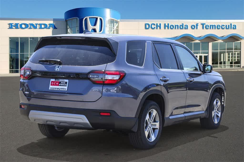 new 2025 Honda Pilot car, priced at $47,825