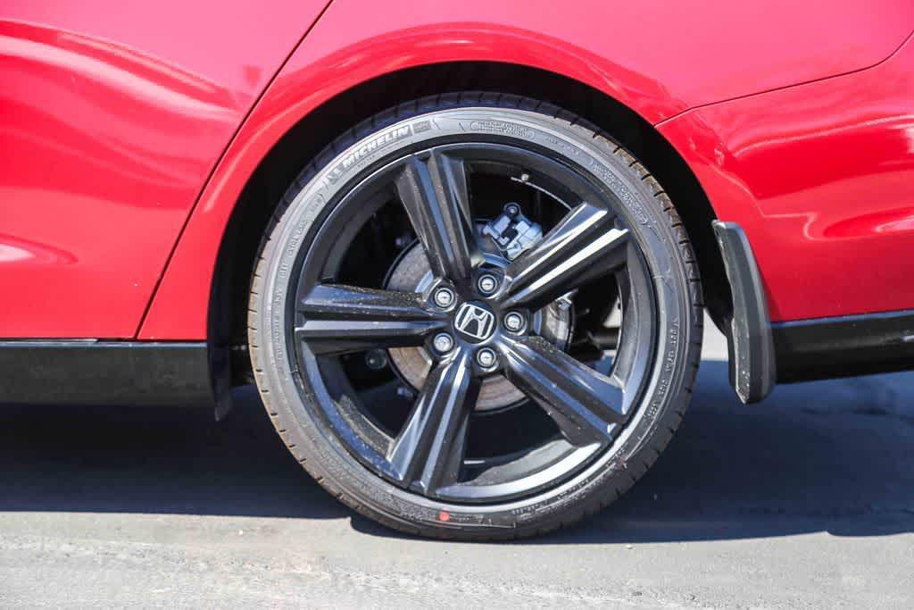 new 2026 Honda Accord Hybrid car, priced at $37,230