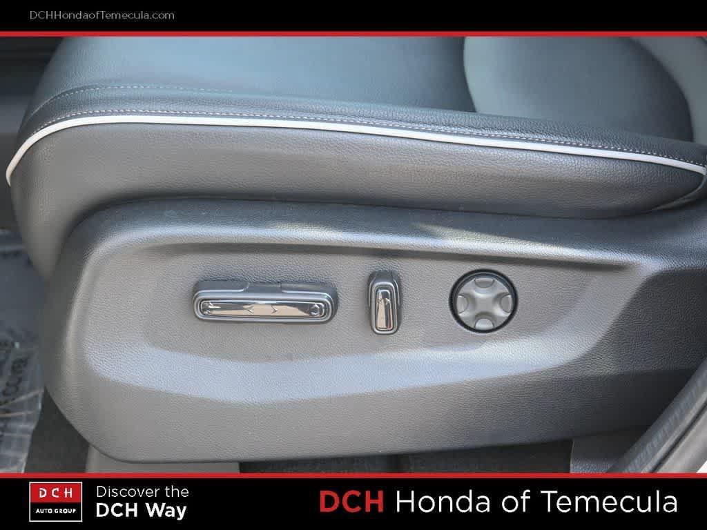 used 2025 Honda Odyssey car, priced at $38,751