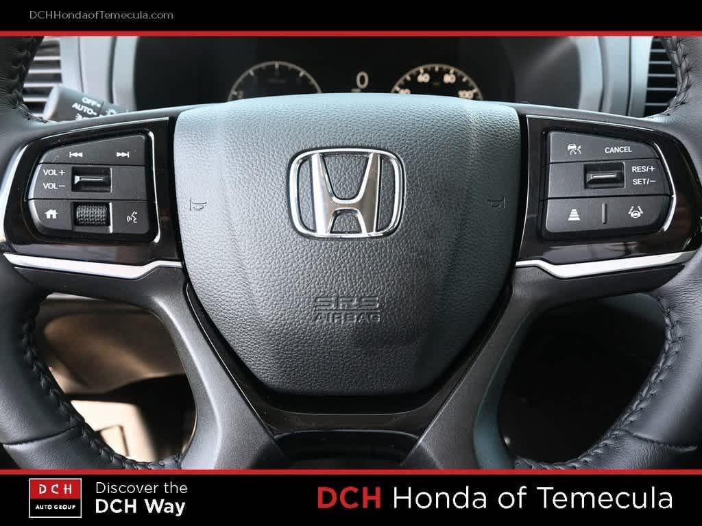 used 2025 Honda Odyssey car, priced at $42,710