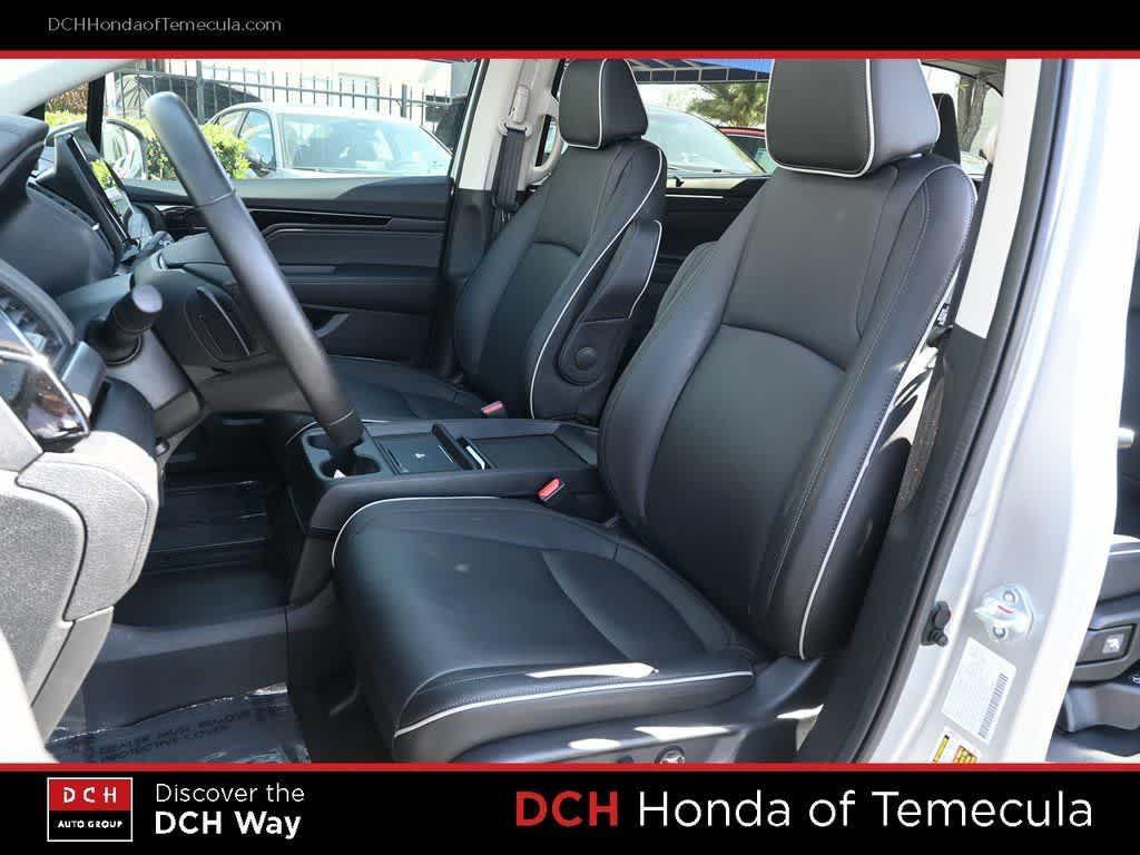 used 2025 Honda Odyssey car, priced at $38,751
