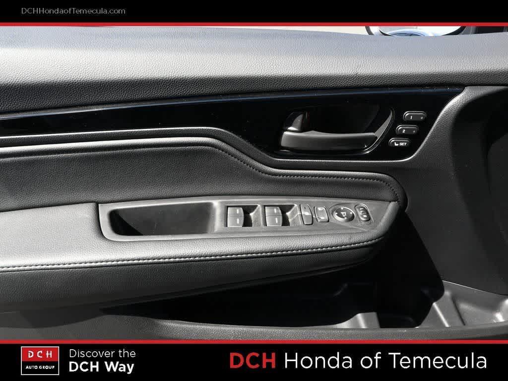 used 2025 Honda Odyssey car, priced at $38,751