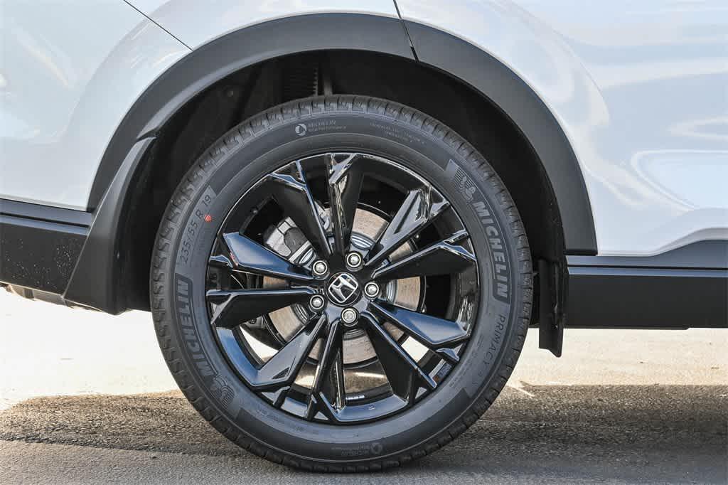 new 2026 Honda CR-V Hybrid car, priced at $44,455