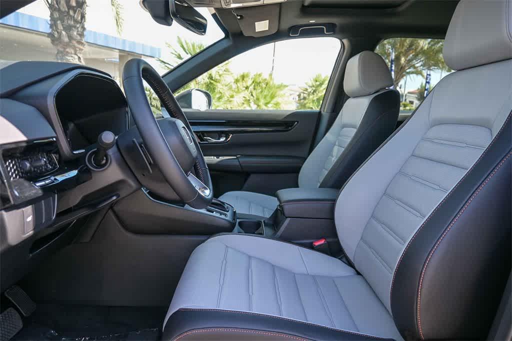 new 2026 Honda CR-V Hybrid car, priced at $44,455