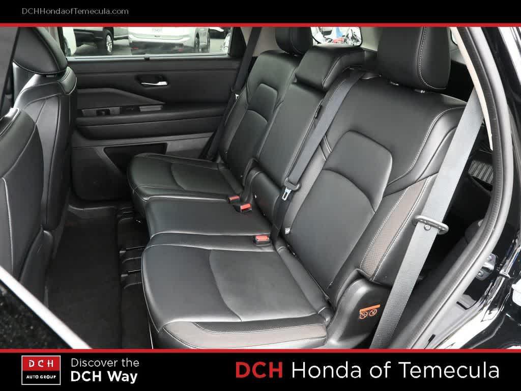 used 2022 Nissan Pathfinder car, priced at $25,900