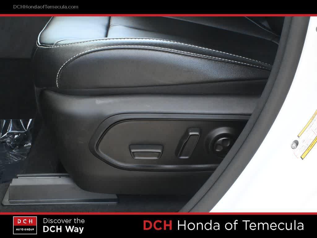used 2023 Jeep Grand Cherokee car, priced at $29,285