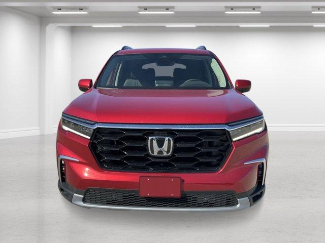new 2025 Honda Pilot car, priced at $53,450