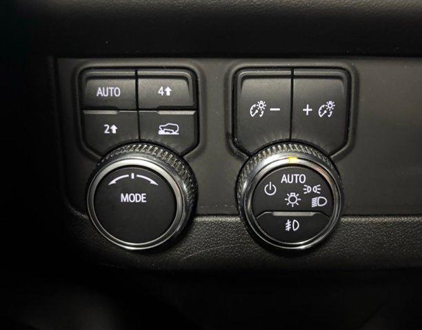 used 2023 GMC Yukon car, priced at $48,983