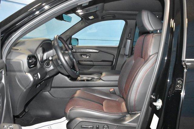used 2025 Honda Pilot car, priced at $49,099