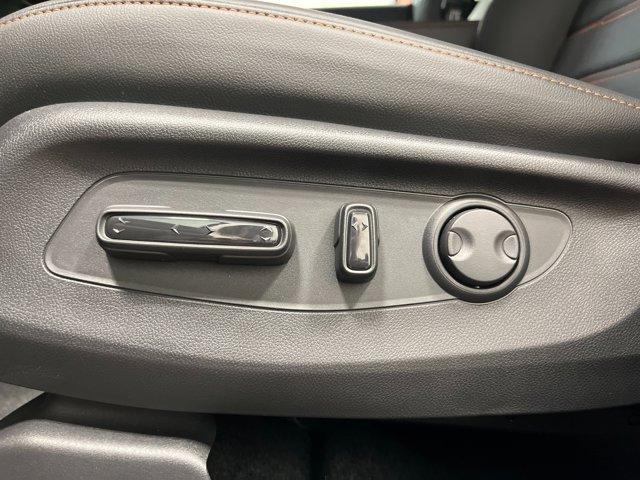 new 2026 Honda CR-V Hybrid car, priced at $41,675