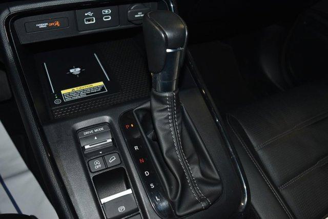 used 2025 Honda CR-V car, priced at $33,051