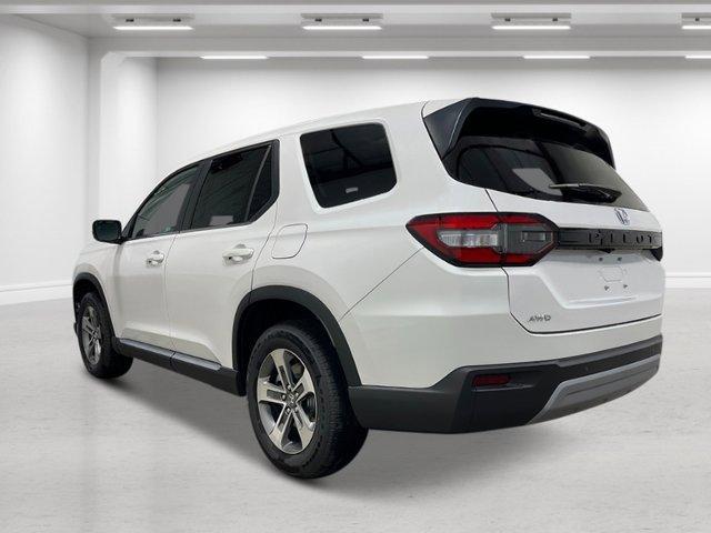 new 2025 Honda Pilot car, priced at $47,550