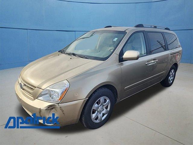 used 2009 Kia Sedona car, priced at $4,002