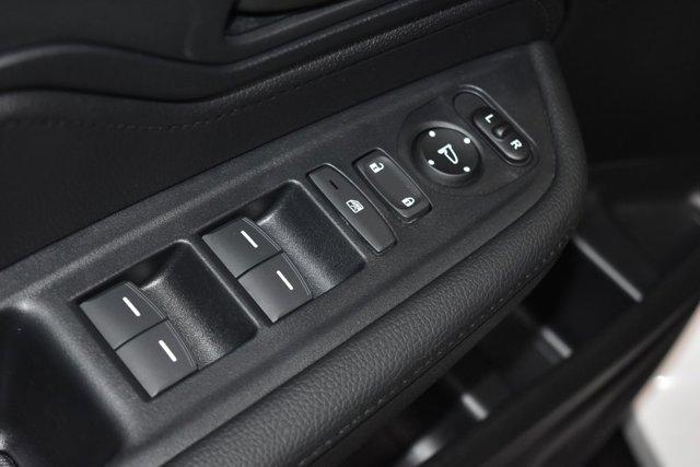 used 2025 Honda Odyssey car, priced at $40,032