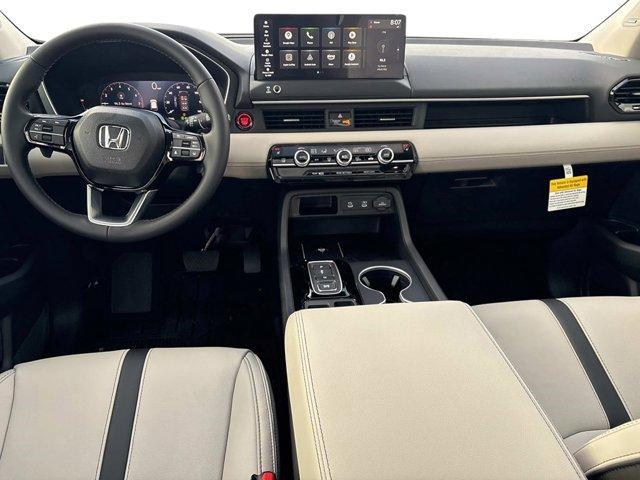new 2026 Honda Pilot car, priced at $54,245
