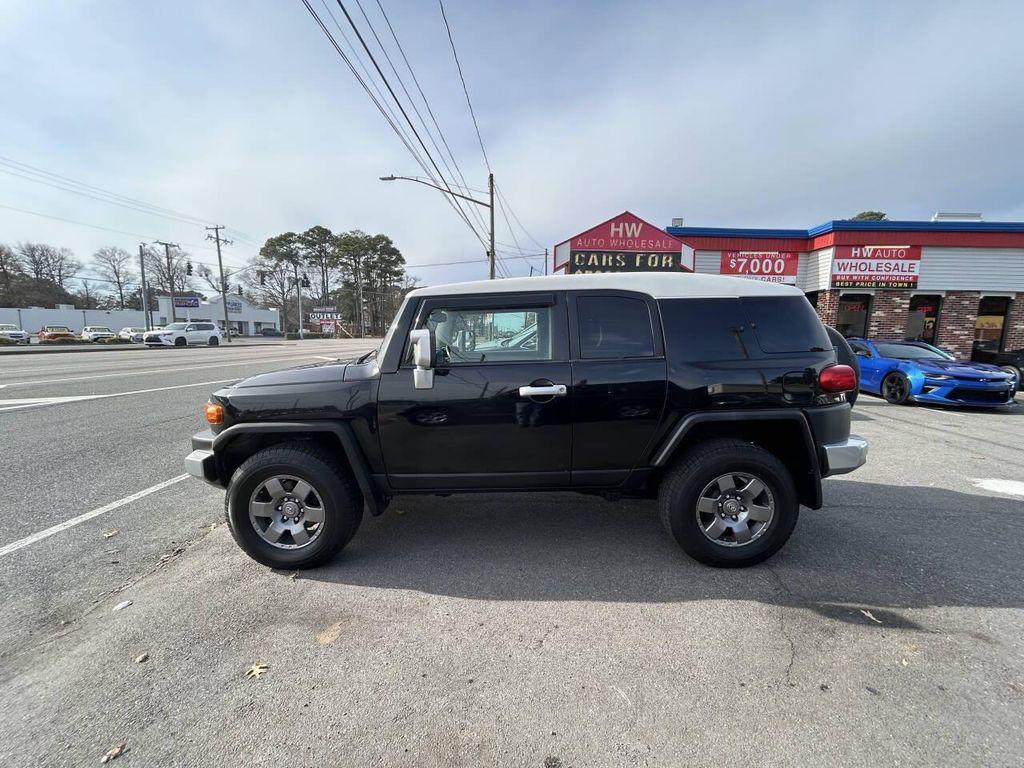 used 2010 Toyota FJ Cruiser car, priced at $19,995
