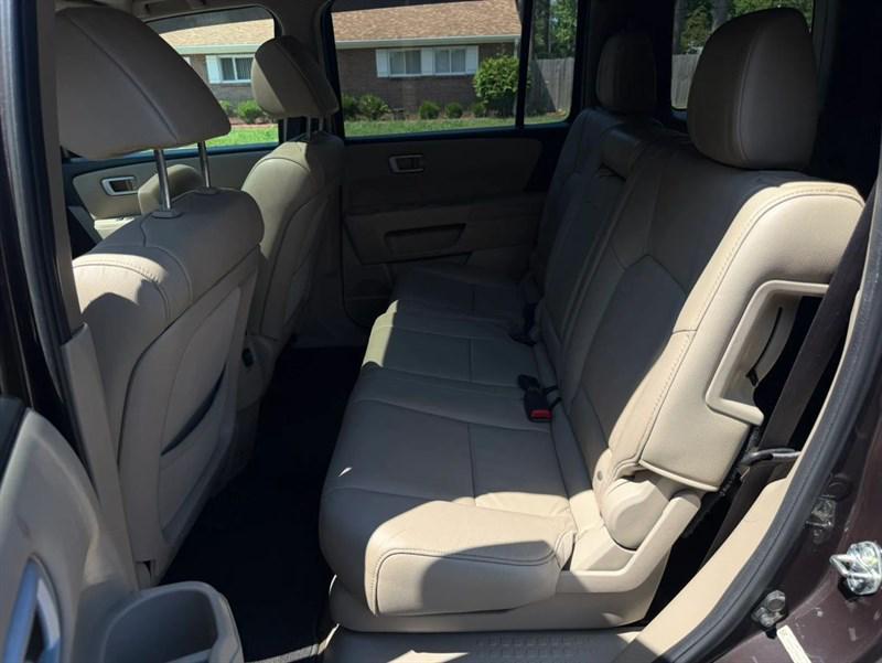 used 2015 Honda Pilot car, priced at $12,995