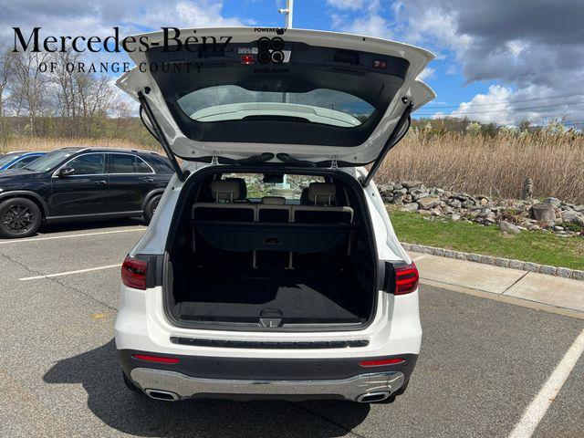 used 2025 Mercedes-Benz GLB 250 car, priced at $37,874
