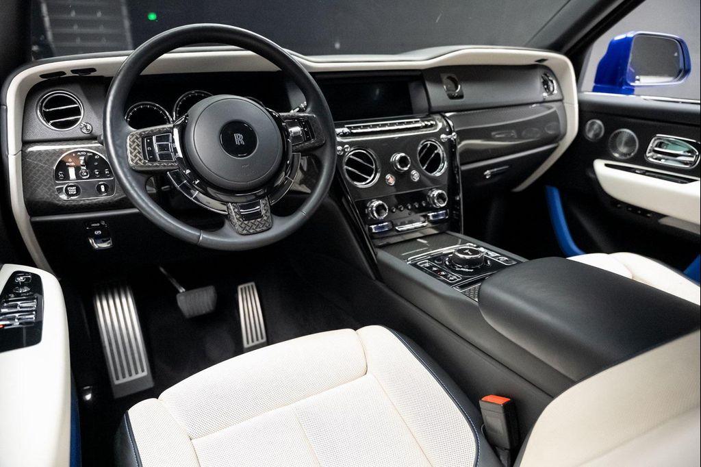used 2021 Rolls-Royce Cullinan car, priced at $252,500