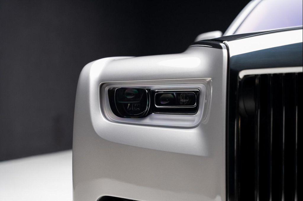 used 2018 Rolls-Royce Phantom car, priced at $279,999