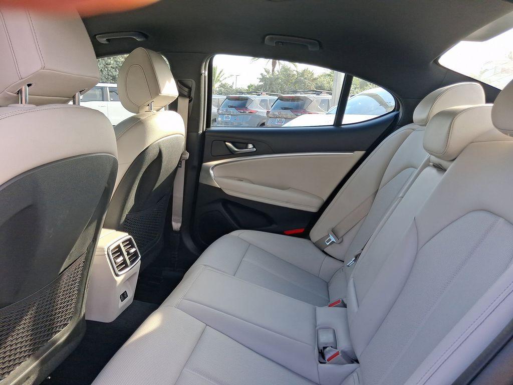 used 2025 Genesis G70 car, priced at $29,490