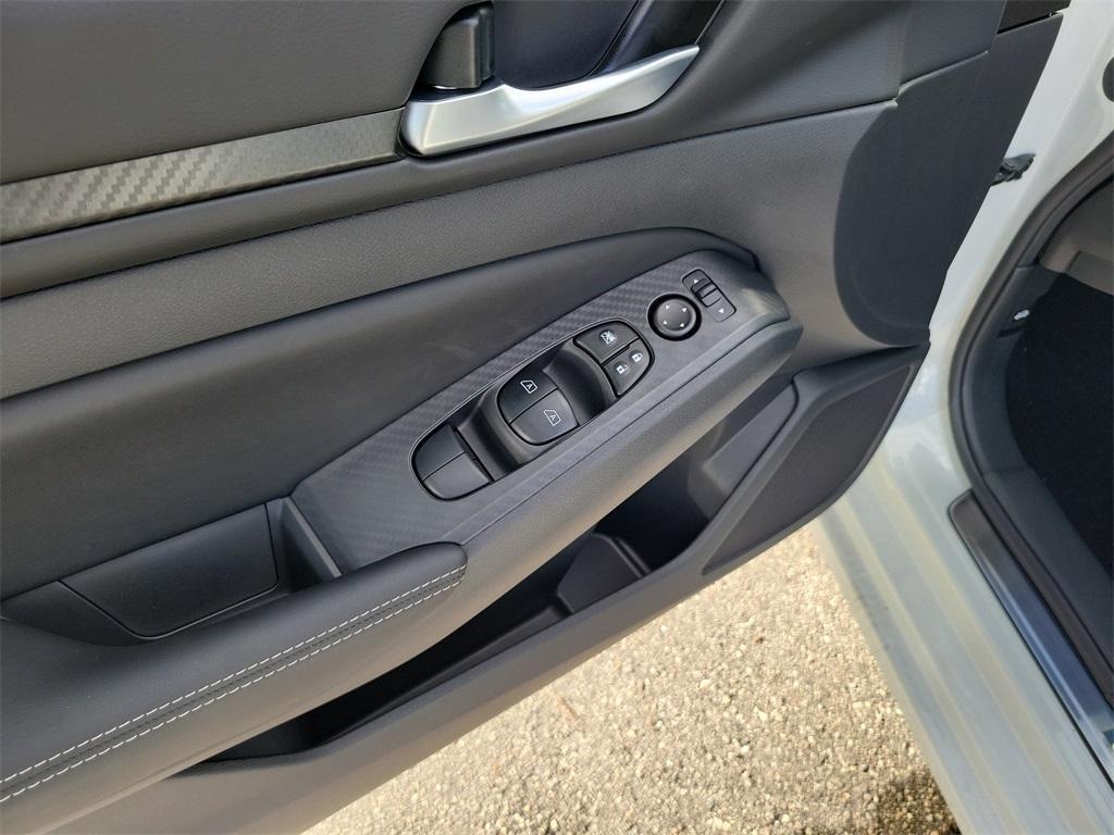 used 2025 Nissan Altima car, priced at $22,957