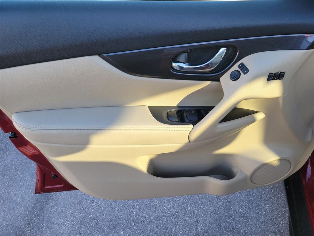 used 2019 Nissan Rogue car, priced at $13,991