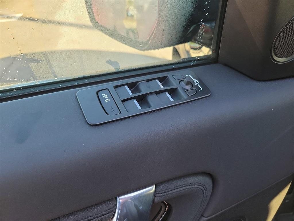 used 2021 Land Rover Discovery Sport car, priced at $18,657