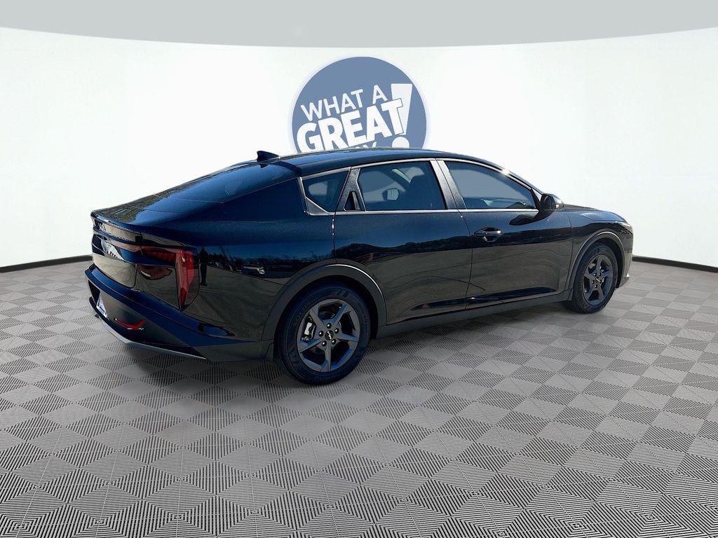 new 2025 Kia K4 car, priced at $24,615