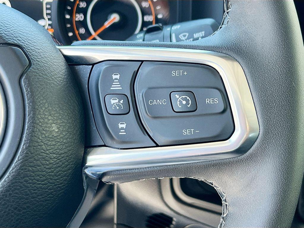 used 2025 Jeep Wrangler car, priced at $35,657