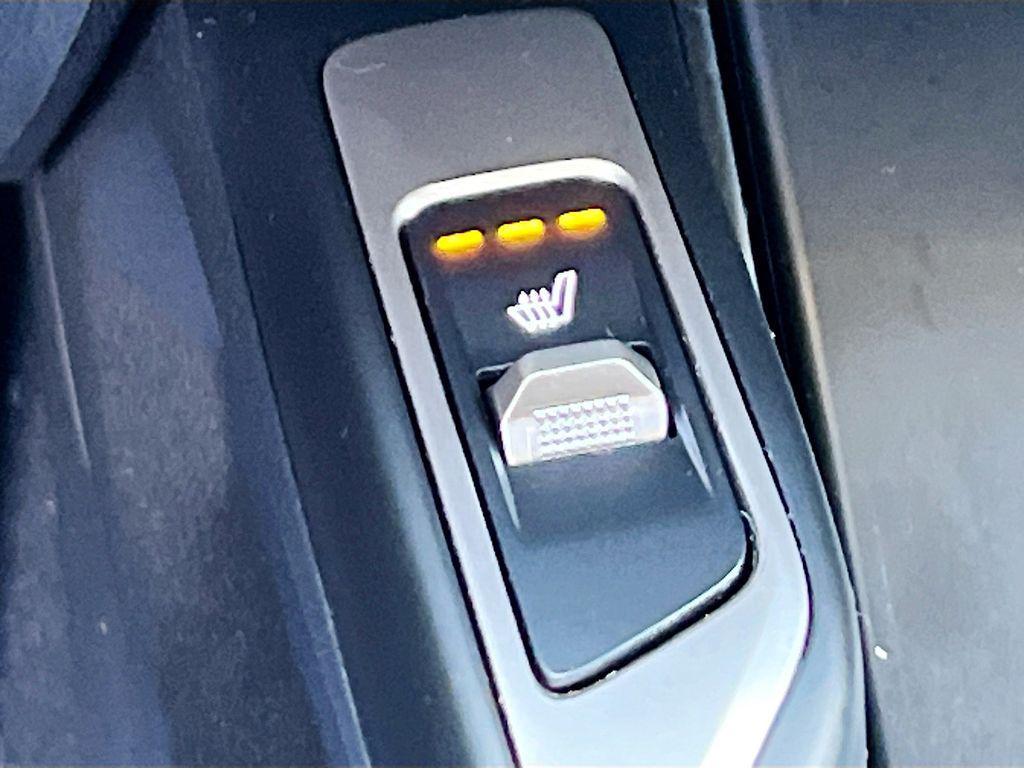 used 2025 Kia Sorento Hybrid car, priced at $36,607