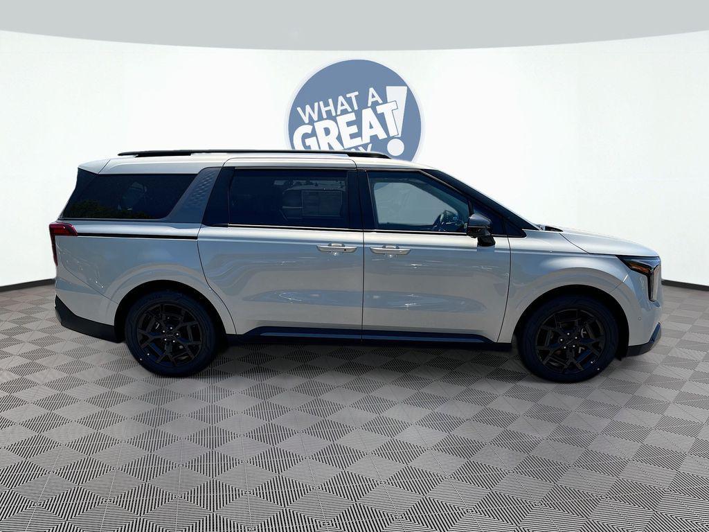 new 2026 Kia Carnival car, priced at $48,005