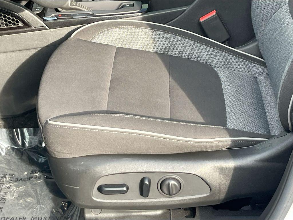 used 2023 Chevrolet TrailBlazer car, priced at $17,455