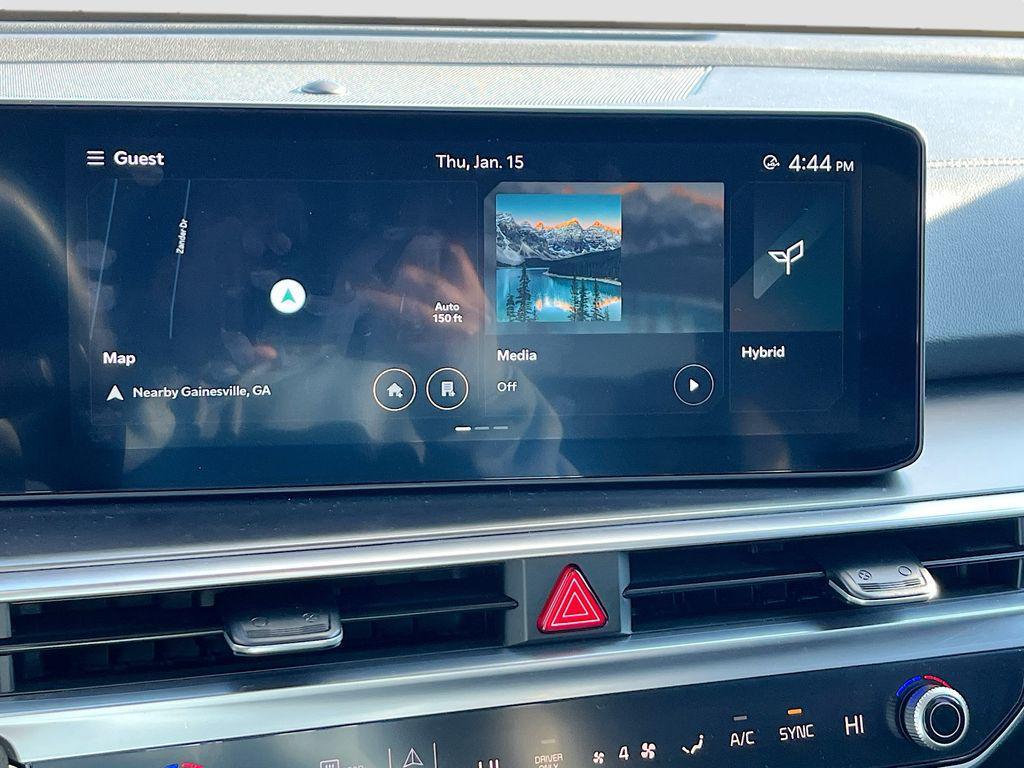 used 2025 Kia Sorento Hybrid car, priced at $36,422