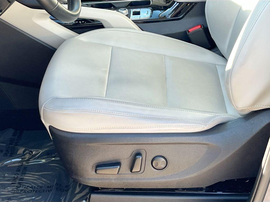 used 2024 Kia Telluride car, priced at $33,455