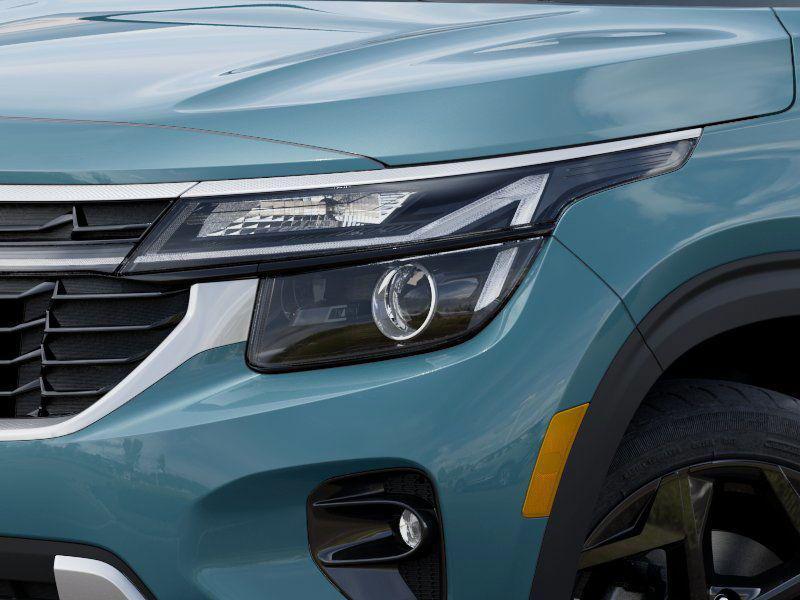 new 2026 Kia Seltos car, priced at $27,182