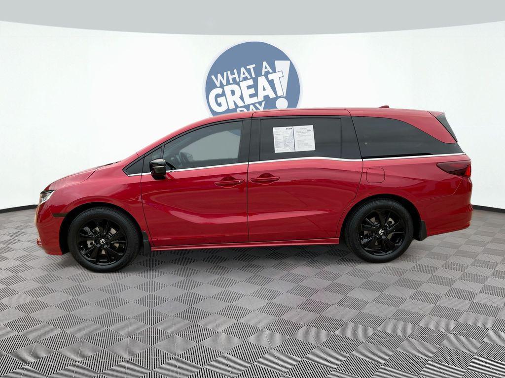 used 2024 Honda Odyssey car, priced at $36,212