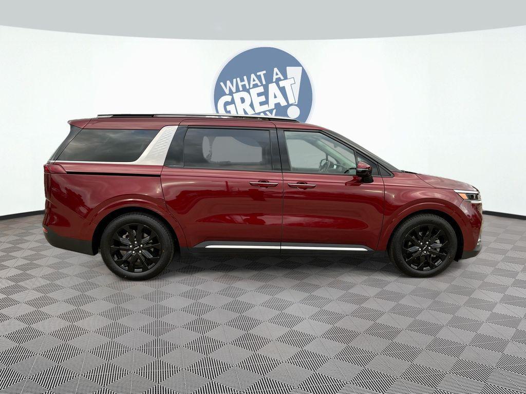 used 2023 Kia Carnival car, priced at $32,987
