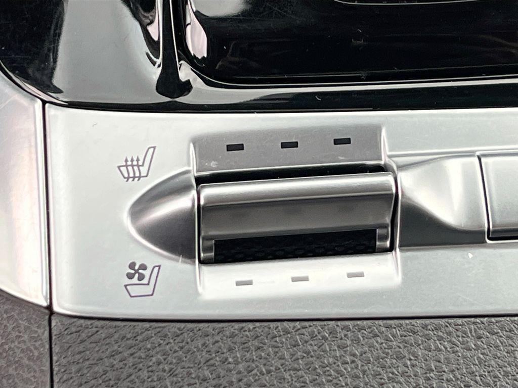 used 2023 Kia Carnival car, priced at $32,987