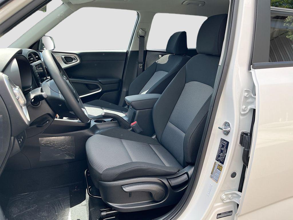 new 2025 Kia Soul car, priced at $22,905