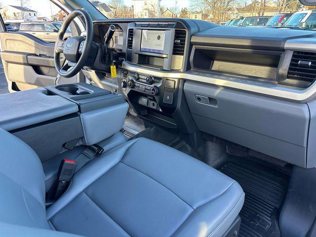 used 2023 Ford F-250 car