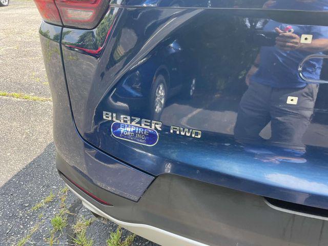2023 Blue Glow Metallic Chevrolet Blazer