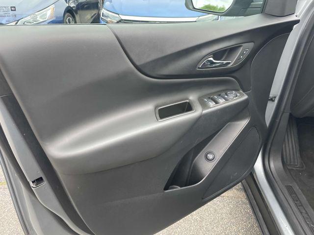 used 2024 Chevrolet Equinox car, priced at $21,900