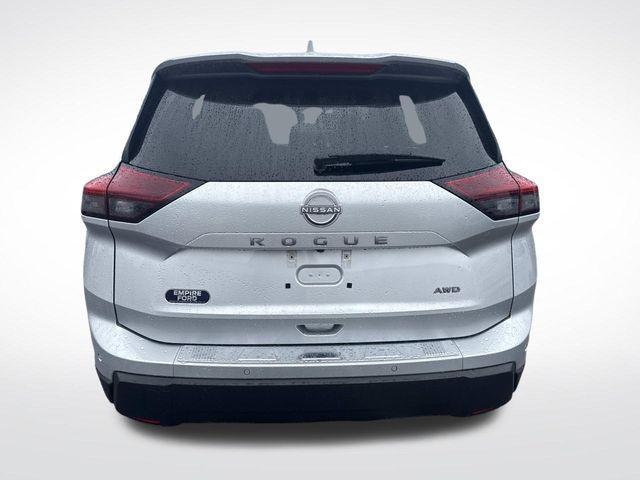 used 2025 Nissan Rogue car, priced at $26,200