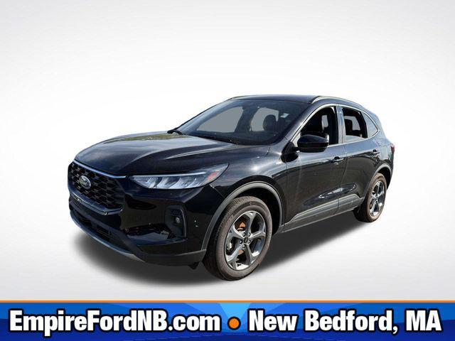 used 2025 Ford Escape car, priced at $25,995