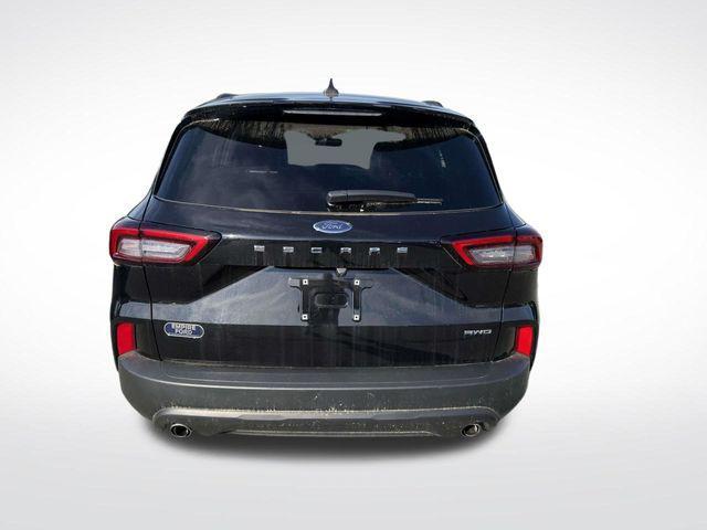 used 2025 Ford Escape car, priced at $25,995